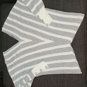 Unique "milan kiss" sweater!